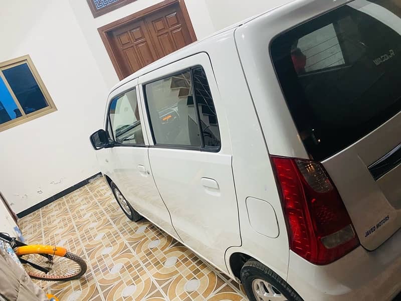 Suzuki Wagon R 2019 3