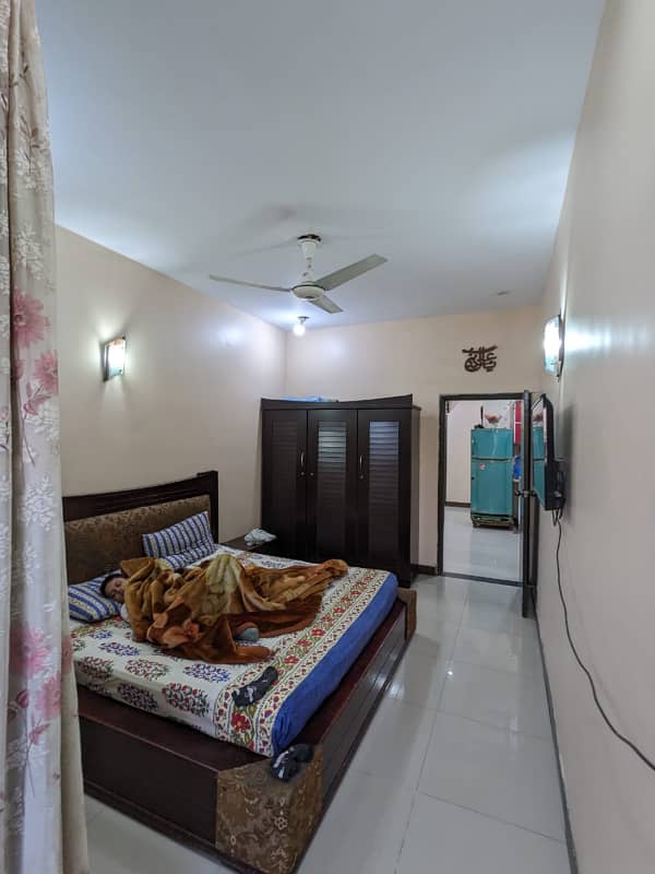 2 Bed DD Portion for Sale in Gulshan-e-Iqbal Block 10, Karachi | Near Sindbad & Aziz Bhatti Park 7