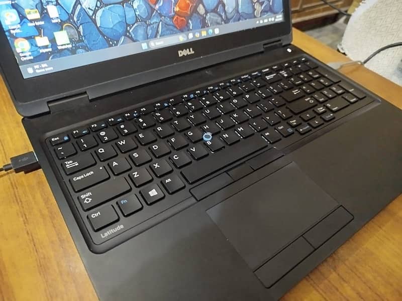 Dell Latitude 5580 core i7 7th gen HQ processor with 2gb Nvidia 3