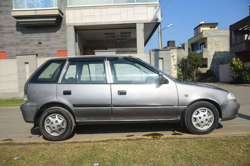 Suzuki Cultus VXR 2015 5