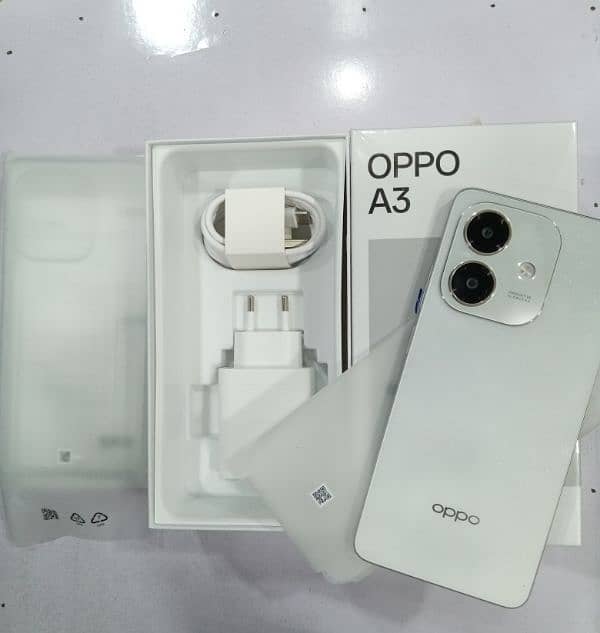 Oppo A3 6/256 0