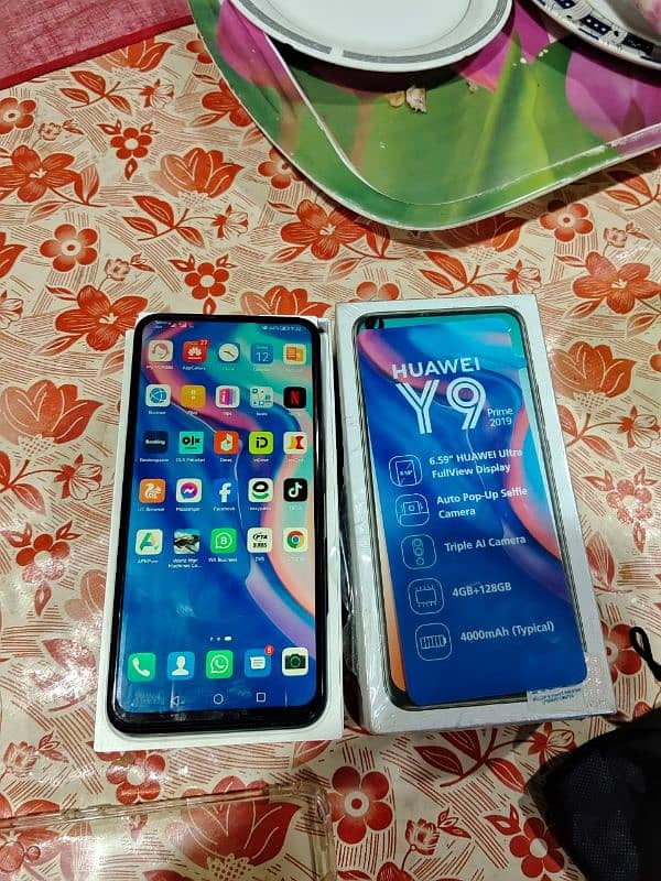 Huawei Y9 Prime 4GB 128 GB box mobile available 2