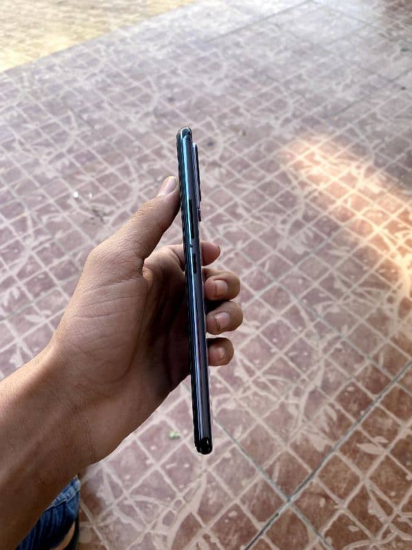 vivo v21e 1