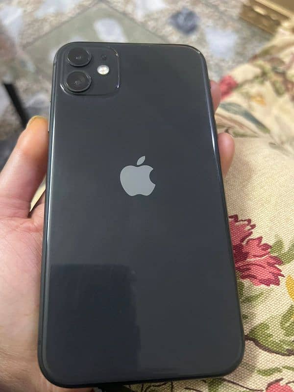 iPhone 11 128GB Black 1