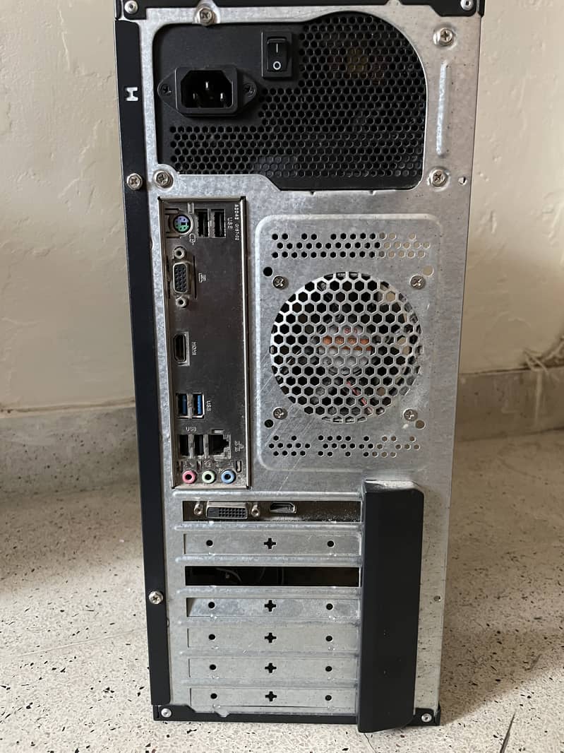 Custom Built Sleeper Gaming PC | Intel i3, 16GB RAM, GT 1030, 256GB 1