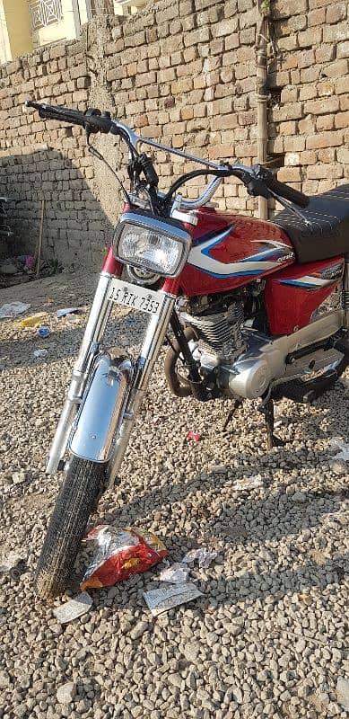 Honda 125 Genuine Condition 2