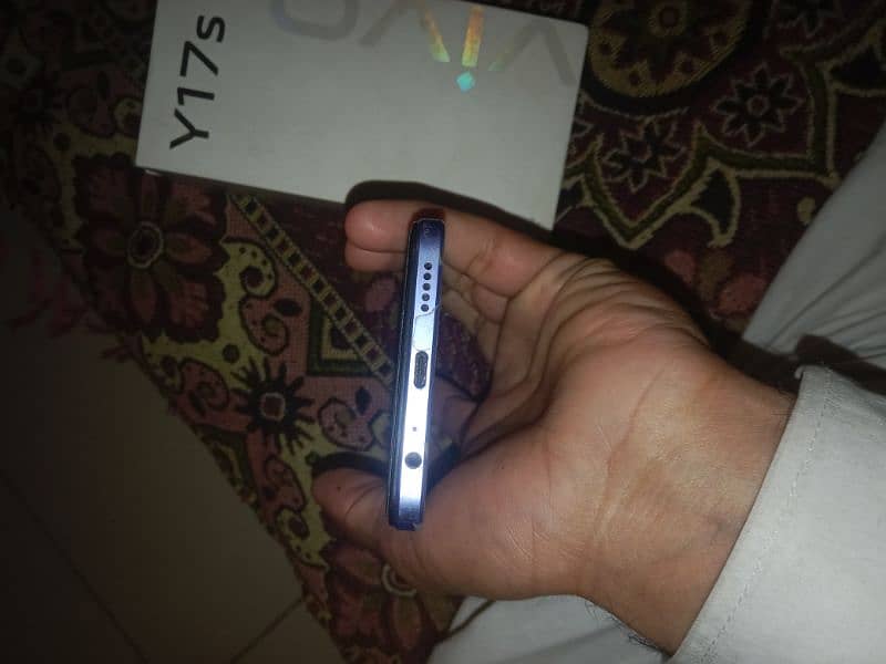 vivo y17s 10 by 10 3