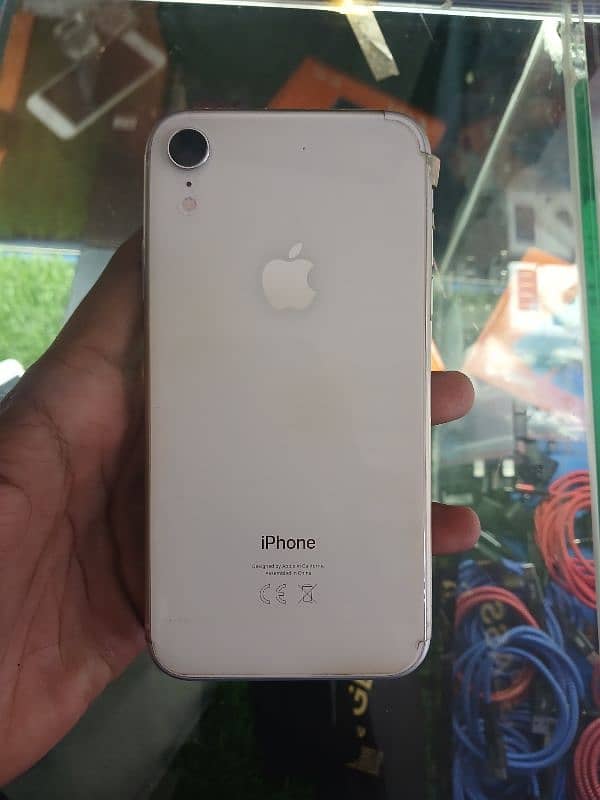 iphone xr 3