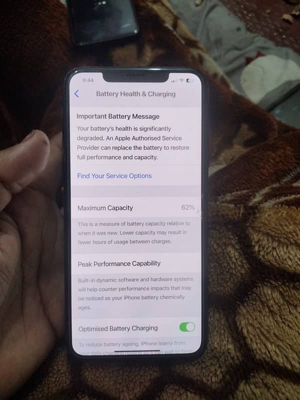 11pro max pta proved 10/9cond battery service 62 but timng achi he 1