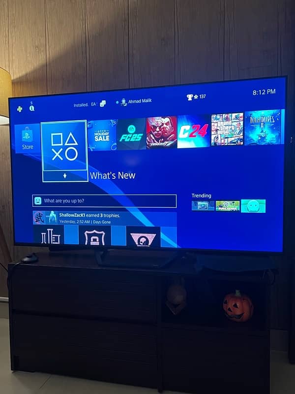 Ps4 slim 500gb with 2  controllers 3