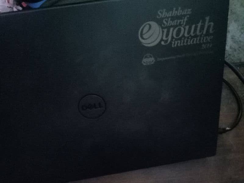 Dell inspiron core i3 5th generation 1