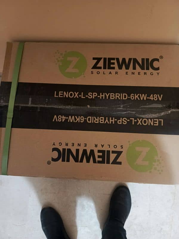 Brand new  Ziewnic. Lenox -L-SP Hybrid 6KW-48V invertor 0