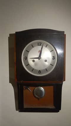 antique wall clock