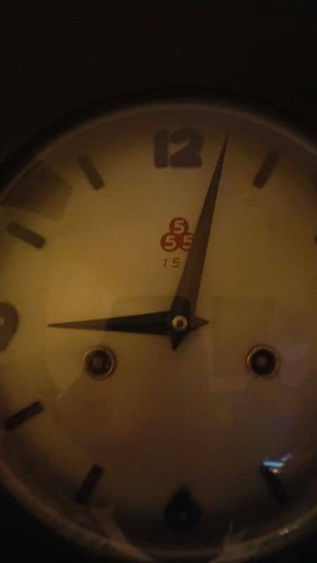 antique wall clock 2