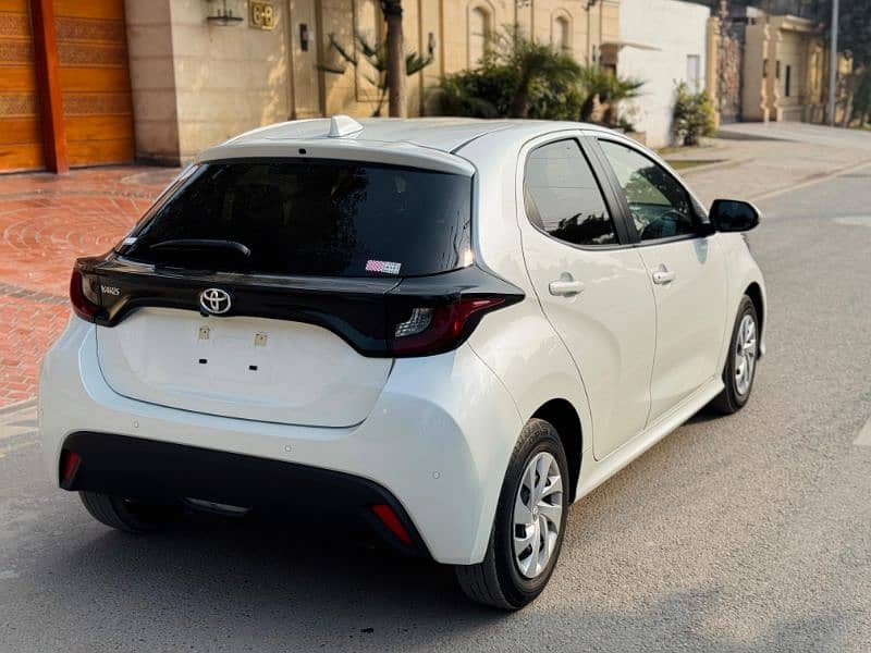 Toyota Yaris 2021 3