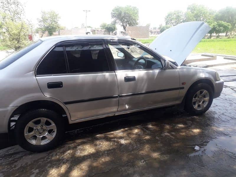 Honda city in good condition 7