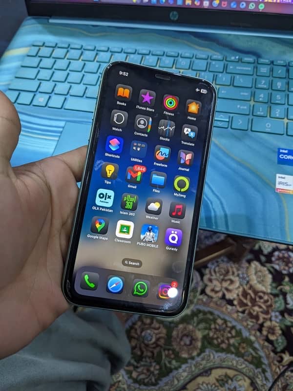 iphone 11 (exchange possible) 7