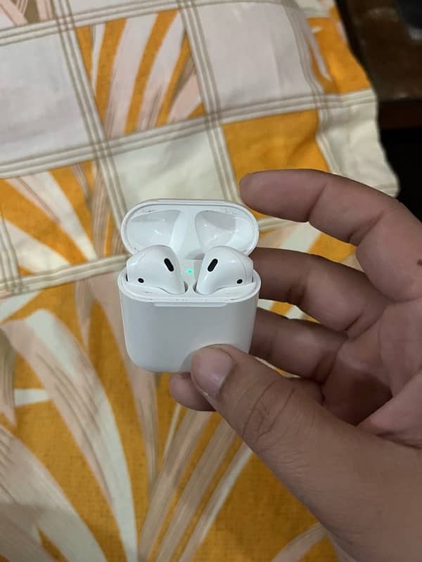 Apple Airpods pro & Airpods simple 5