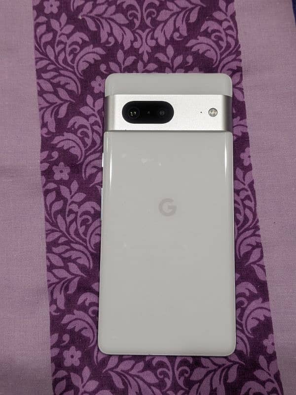 Google Pixel 7 3