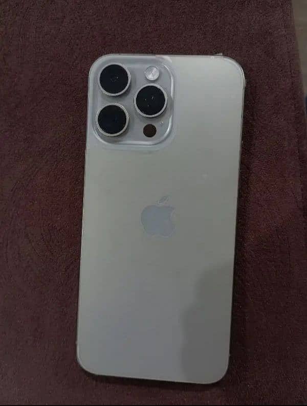 iPhone 15 pro max (non pta) 0