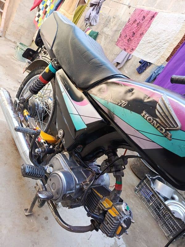 Honda 70 2004 0