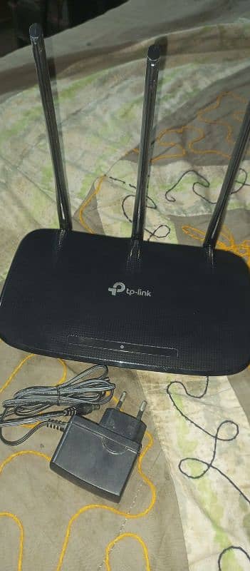 WiFi router 0