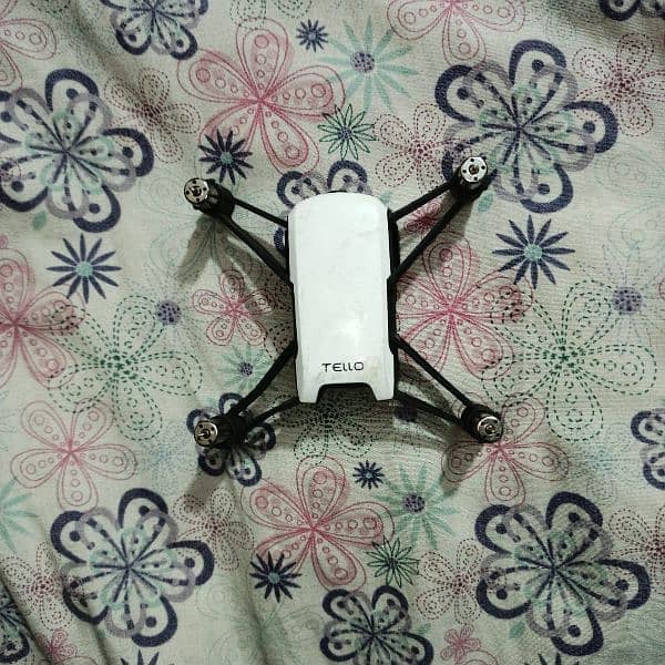 DJI TELLO camera drone 1