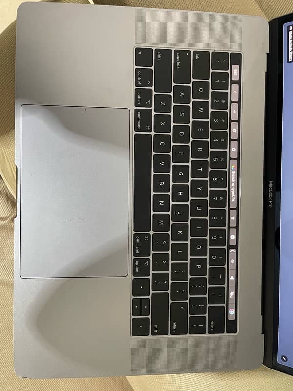 Macbook Pro 2018 15 inch 2