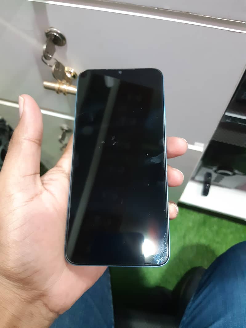 Infinix Hot 30i 9