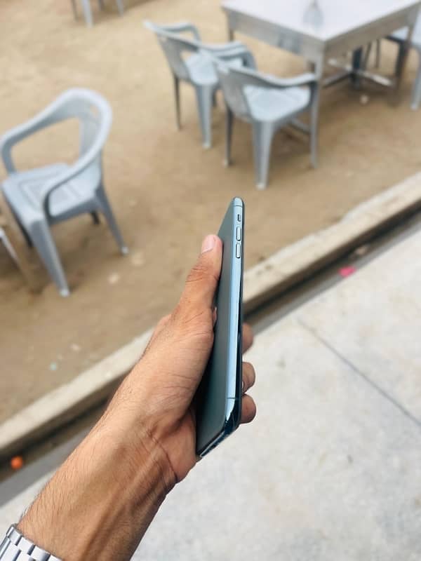 Iphone 11 Pro Max Dual PTA Midnight Green 4