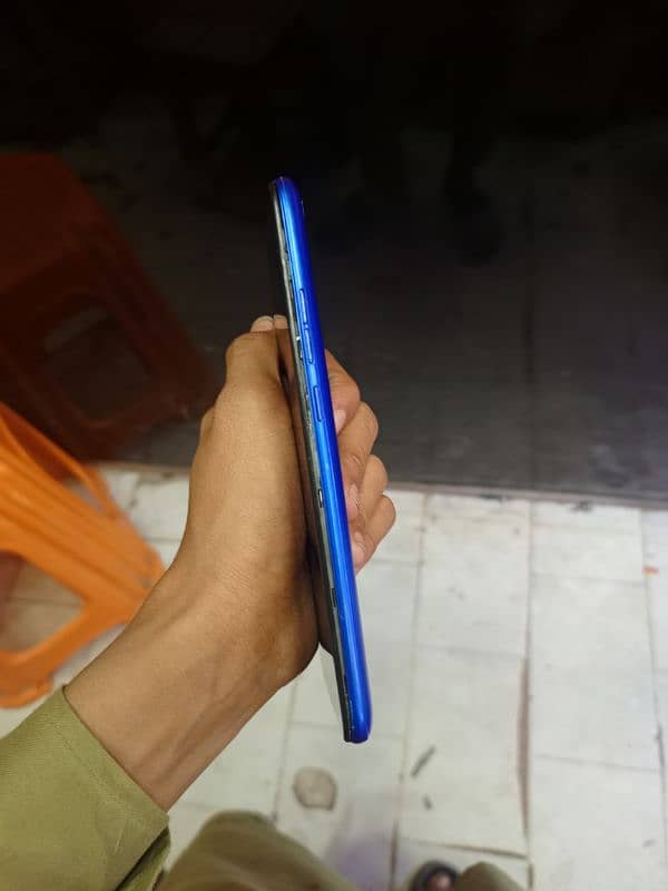 Tecno Spark 6 go 3