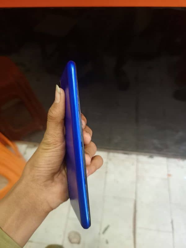 Tecno Spark 6 go 4