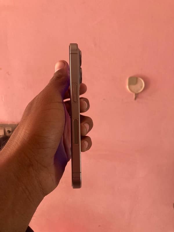 iphone 15pro 128gb jv  natural titanium 5