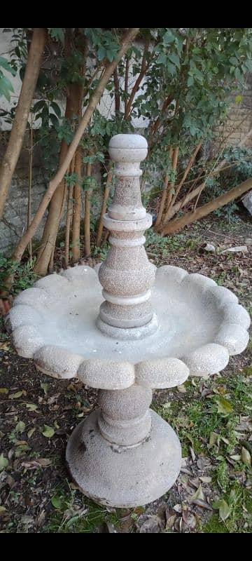 stone carved fountain 0