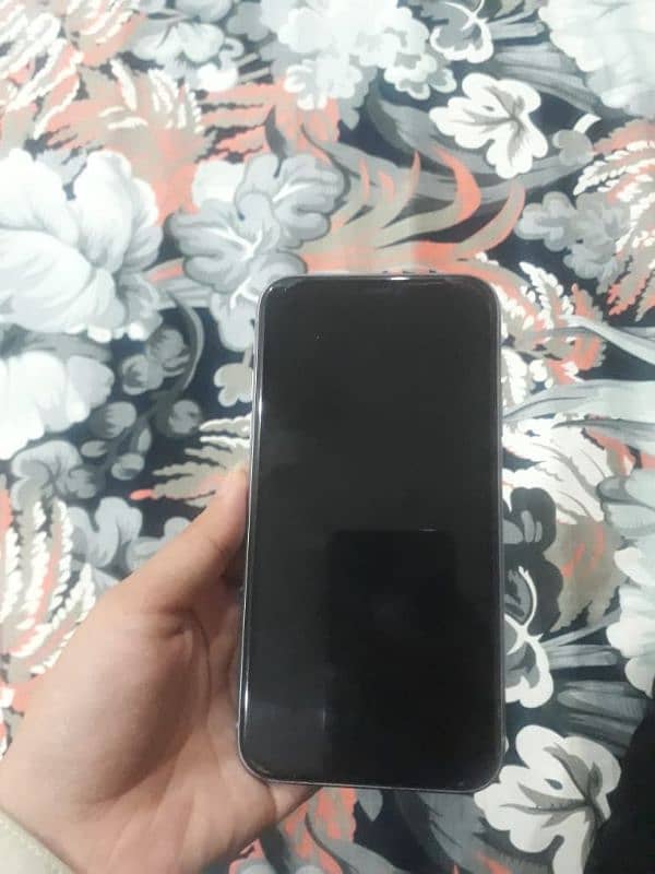 iphone 11 64gb purple color 0