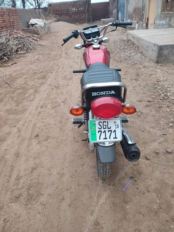 Honda 125 good condition 1