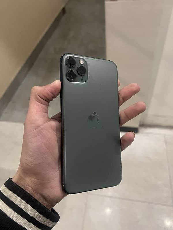 Iphone 11 pro max 64gb(jv) lush condition 1