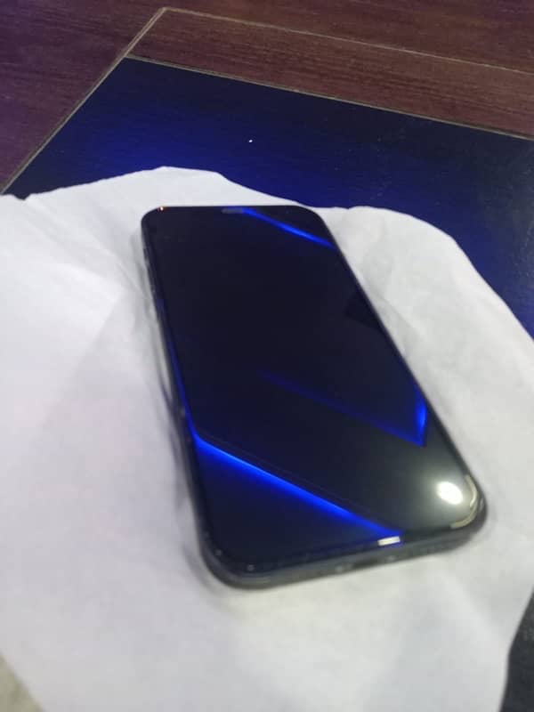 iPhone 12jv urgent sale 3