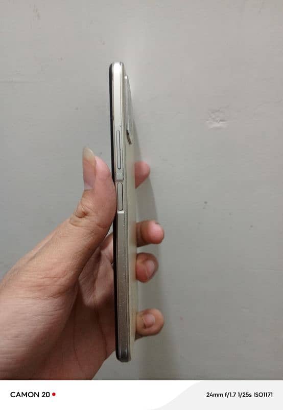 vivo y33t  8gb 128gb only pinal change baki all ok ha 1