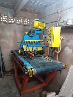 TILES CUTTER