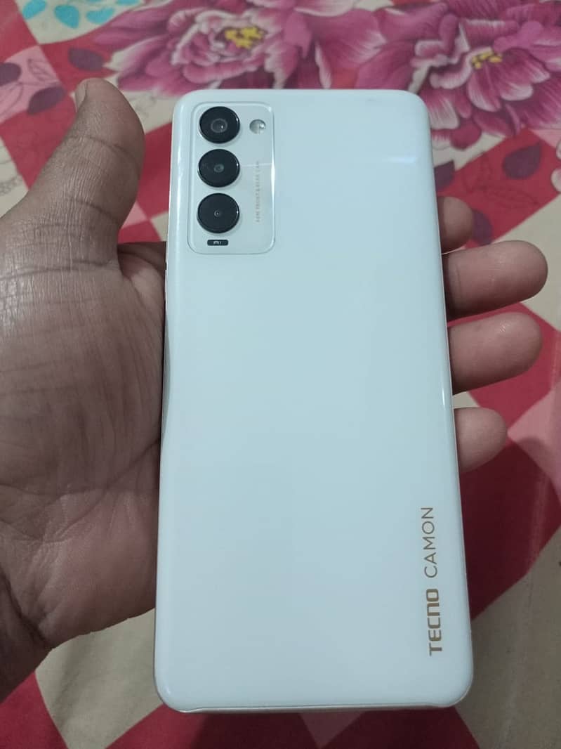 Tecno Camon 18T 1