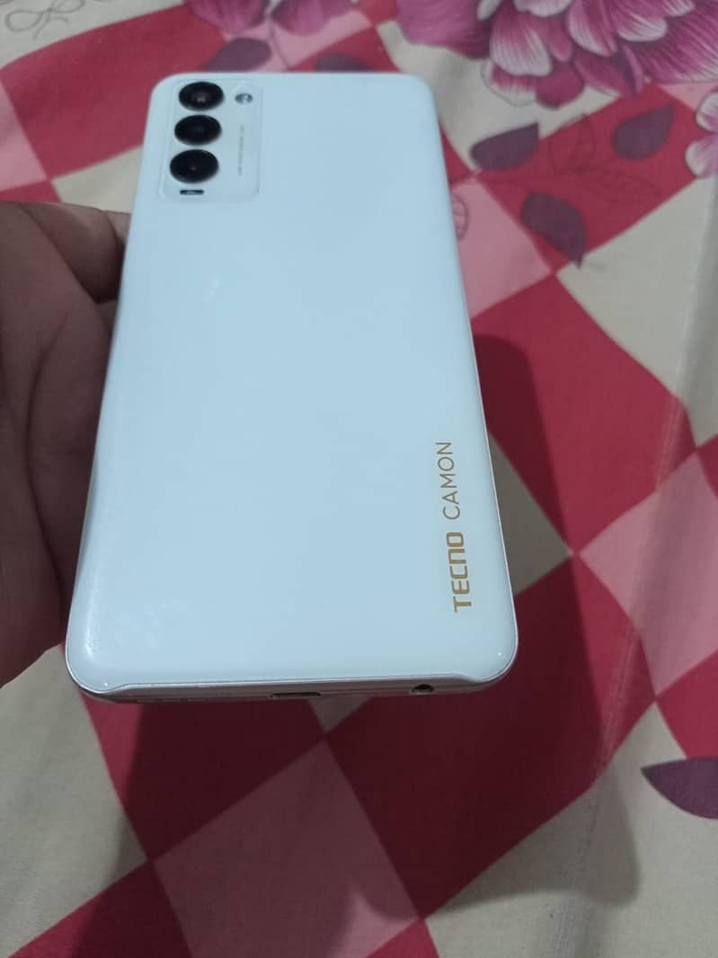 Tecno Camon 18T 5