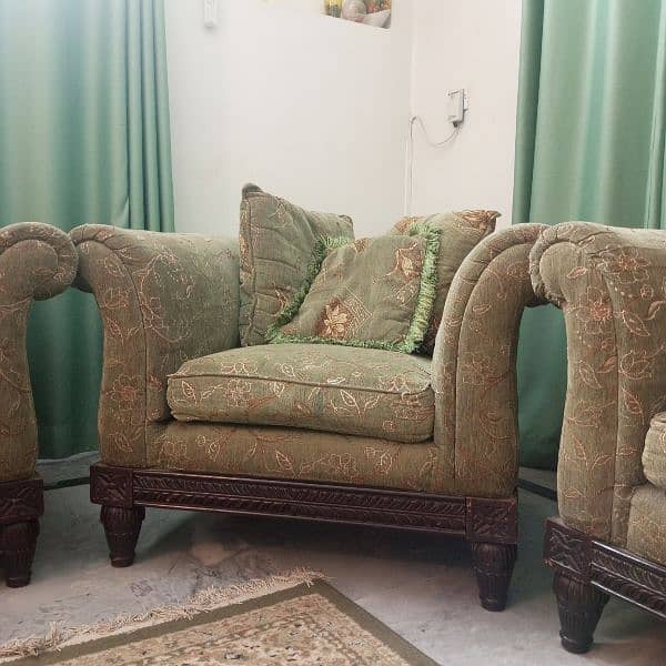 6 Seater Sofa Set (3/2/1) - Embroided Green Colour - Original Wood 1