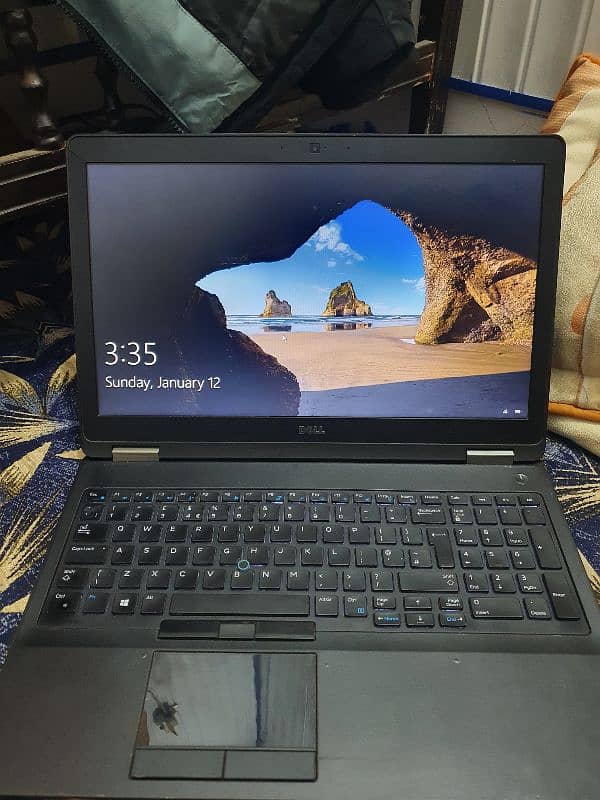 i5 6th gen 8gb ram 256gb ssd 15 inch laptop dell e5570 2