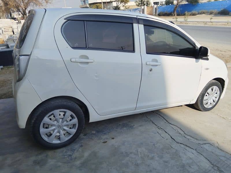 Daihatsu Mira 2013 0