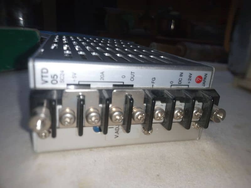 power supply 24VDC input. 5 VDC out put 5