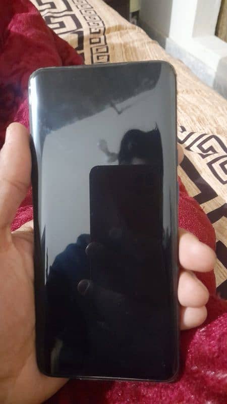 Oneplus 7Pro 8+5(13 gb ram/256 gb rom) 10/10 condition. 9