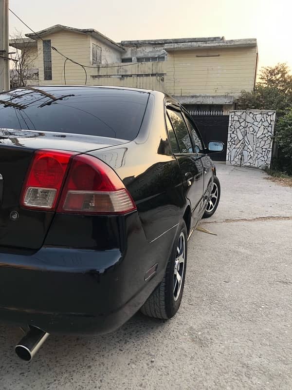 Honda Civic EXi 2005 4