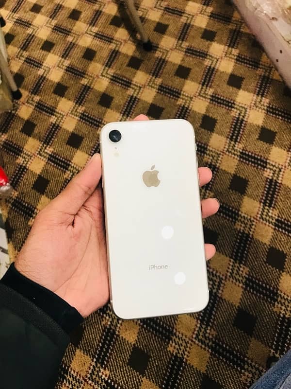 iphone xr 2