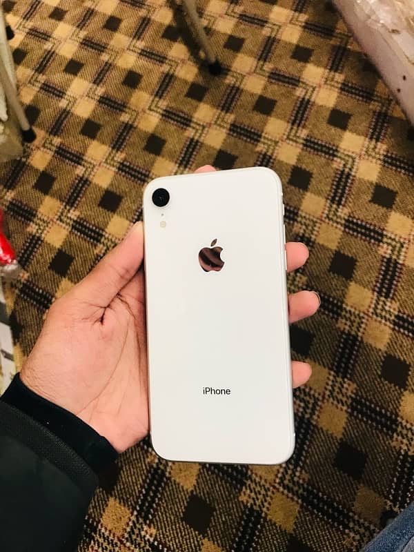 iphone xr 3